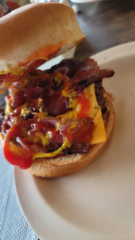 Bacon Cheeseburger